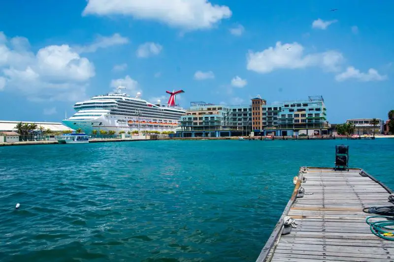 cruise ship terminal aruba
